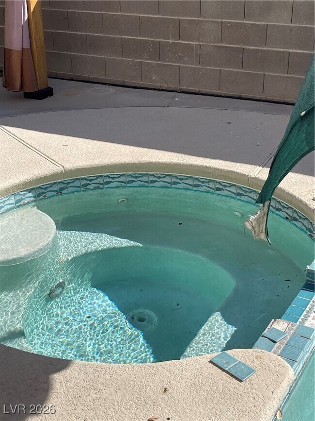 Building Photo - 1401 Beaver Spring St