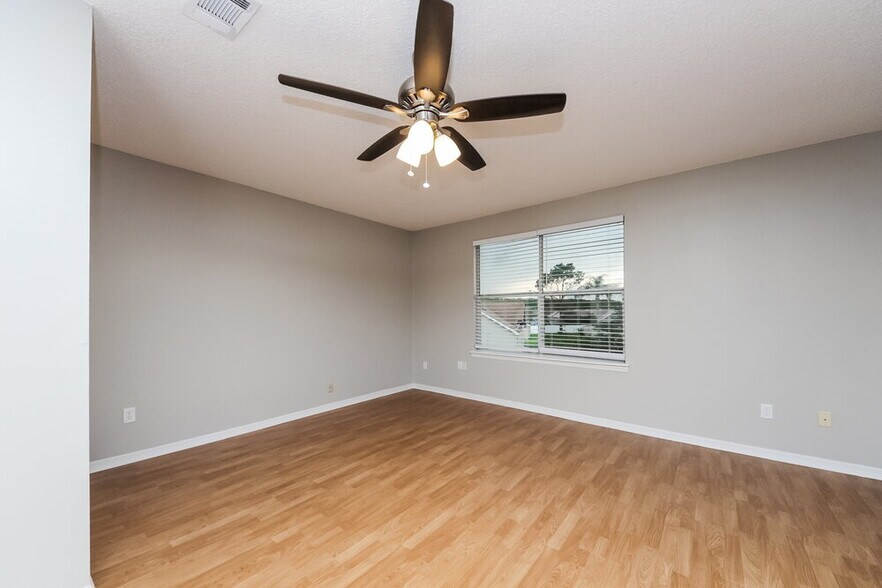 Building Photo - 12618 Oldcastle Dr
