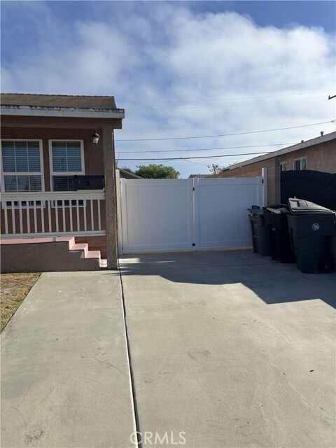 Building Photo - 5114 Torrance Blvd