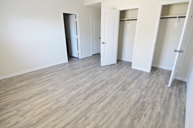 Building Photo - 4314 Almeda Meadows Dr