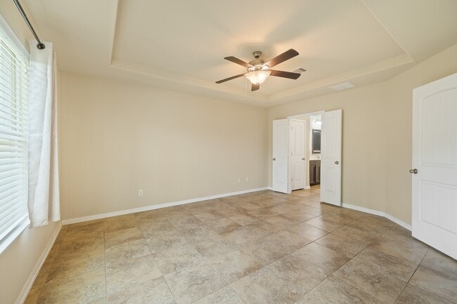 Building Photo - 207 Lockridge Hill Ln