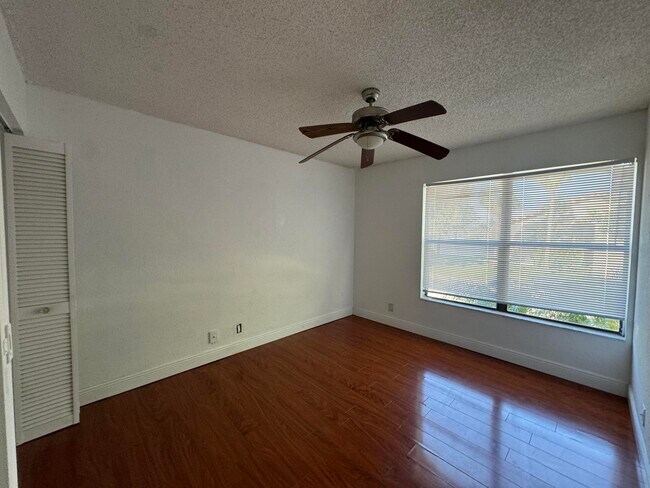 Building Photo - 1541 Windorah Way