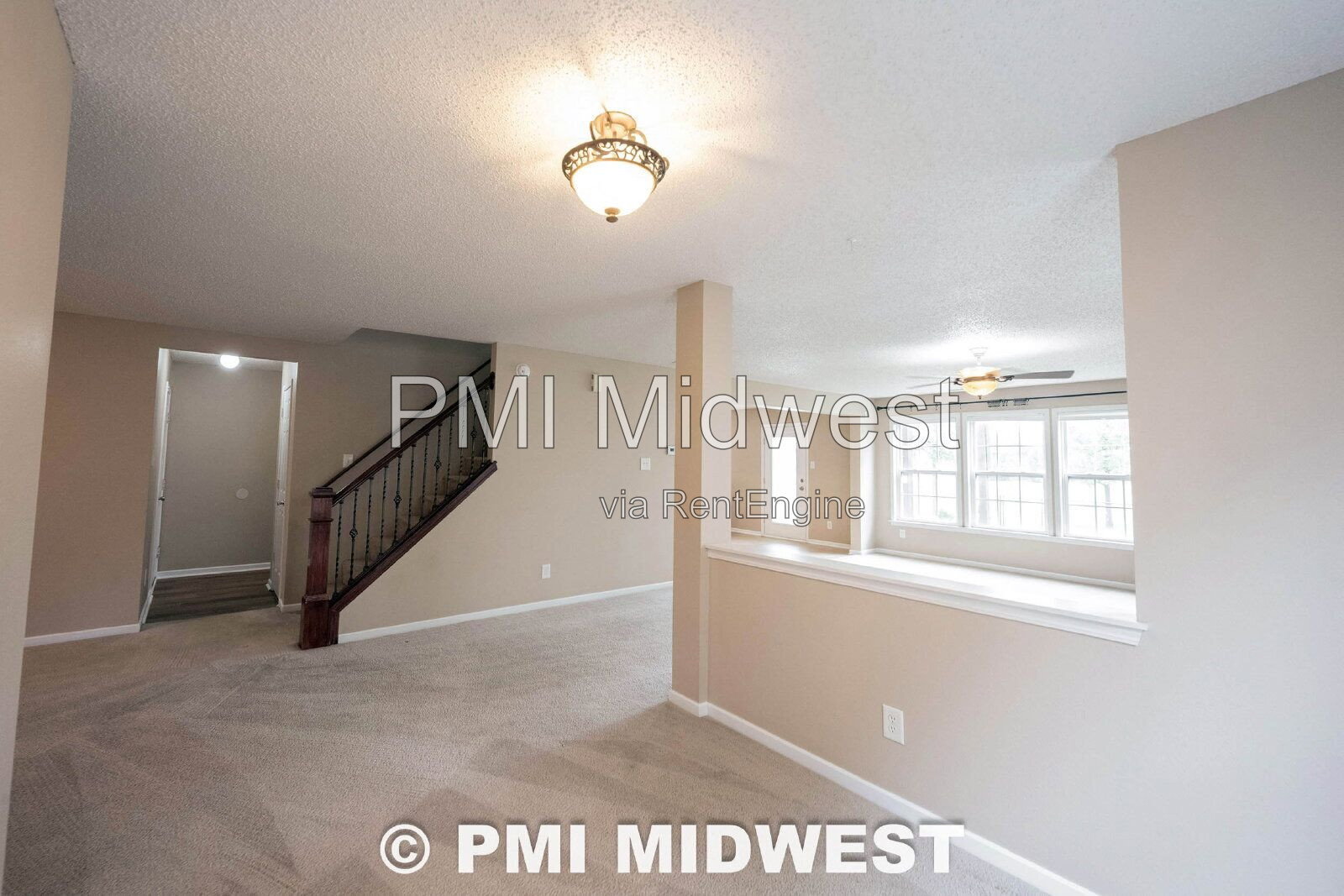 Building Photo - 2143 Olympia Dr
