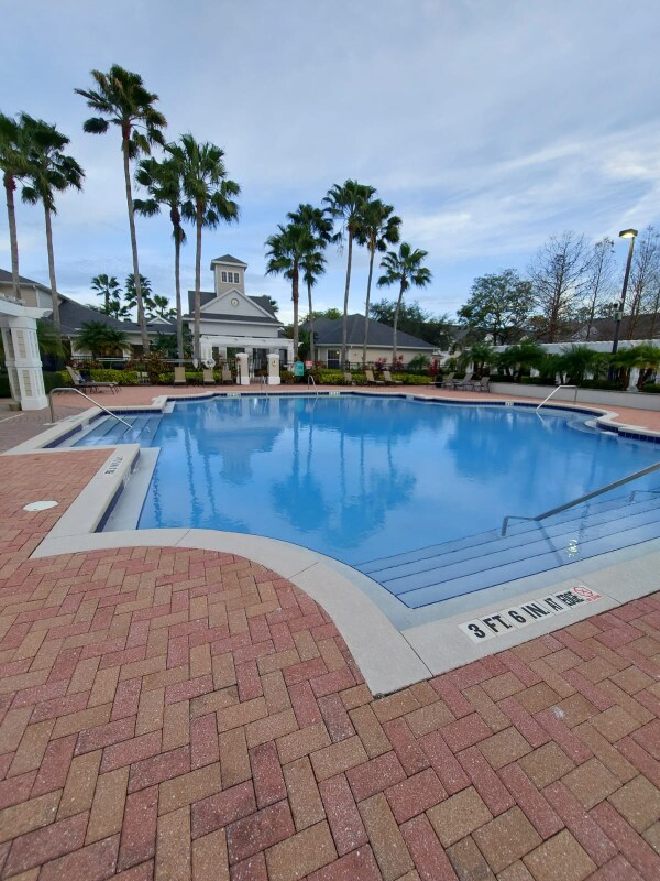 Building Photo - 303 Southern Pecan Cir