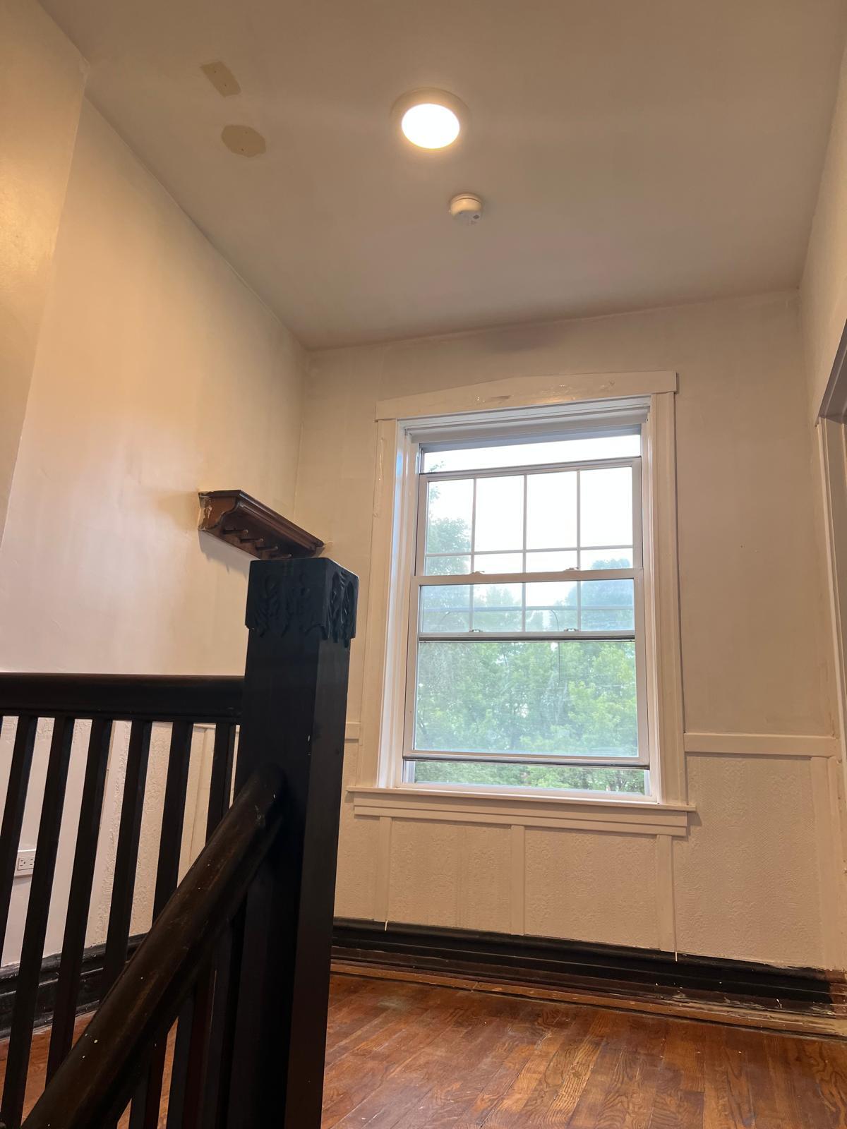 Building Photo - 4536 W Wrightwood Ave