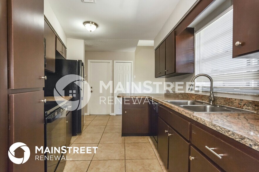 Building Photo - 6643 Hiawasse Meadows Dr