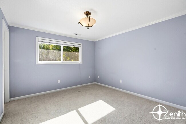 Building Photo - 2409 SE 139th Ave