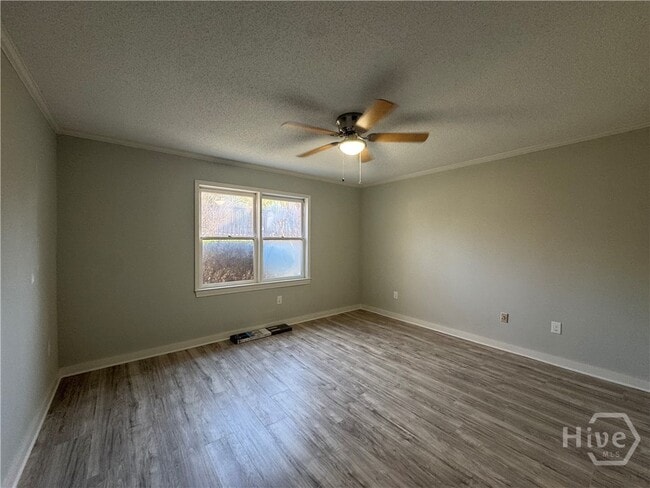 Building Photo - 2505 W Broad St