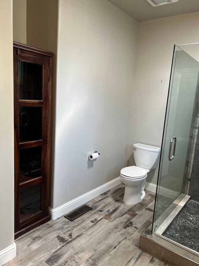 Building Photo - Prospects Heights Charmer 3bd / 2.5ba House