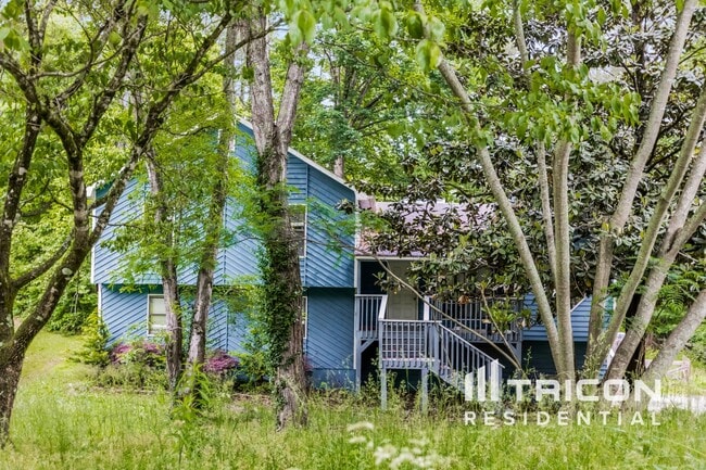 Primary Photo - 1726 Hickory Grove Way NW