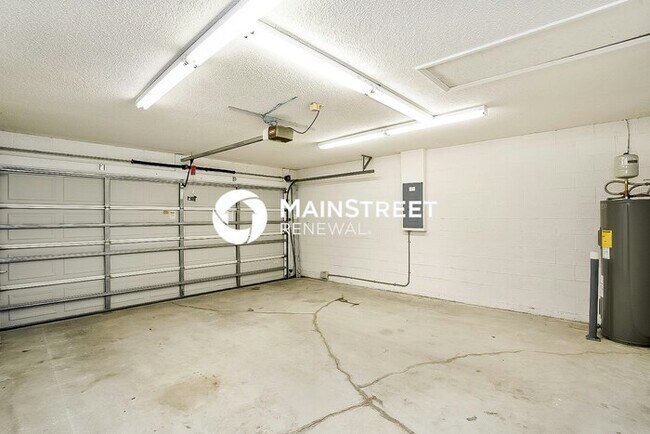 Building Photo - 3 Bedroom Pet-Friendly Home in Port St. Lucie, FL with Main Street Renewal