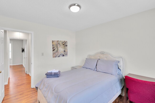 Building Photo - 1216 Eagle Ridge Dr