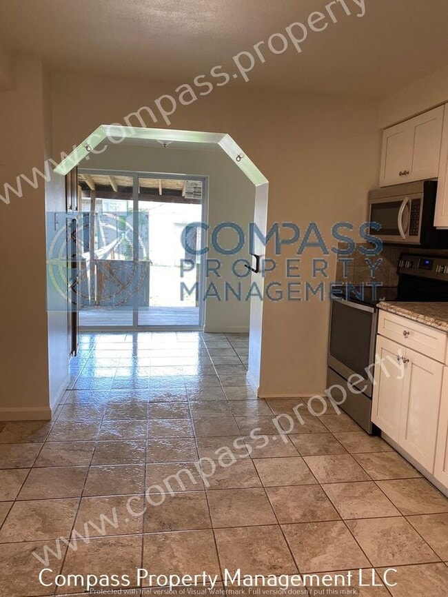 Building Photo - $1,695 - 3 Bed, 2 Bath - West End - Coates...