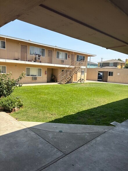 Primary Photo - Brookside Apartments