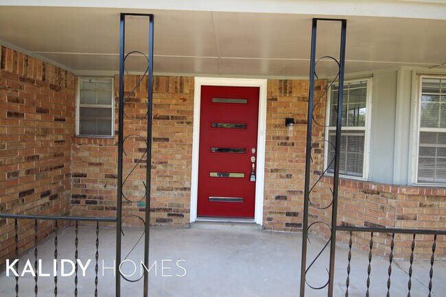 Building Photo - 1891 Lytal Ln