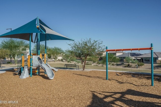 Building Photo - 20673 E Canary Way