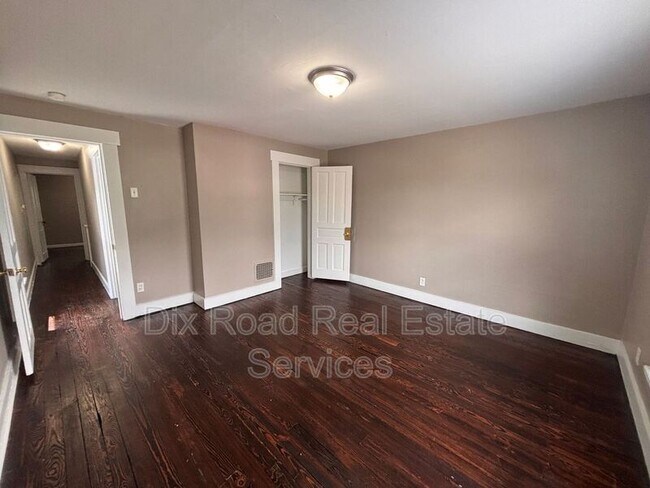 Building Photo - 67 S McGee St