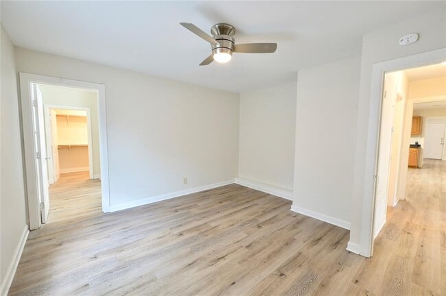 Building Photo - 6802 Creedmoor Rd