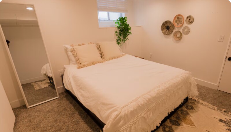 Building Photo - 64 Hartwell Ave