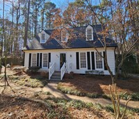 Building Photo - 8312 Bells Lake Rd