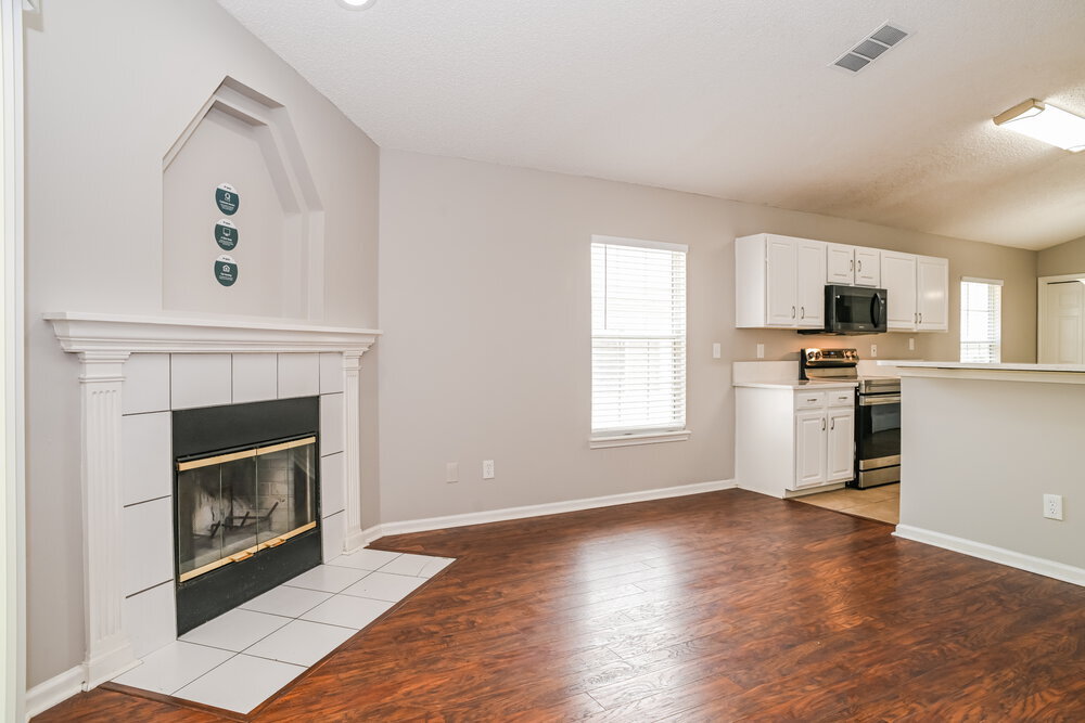 Building Photo - 8237 Abbeyfield Dr