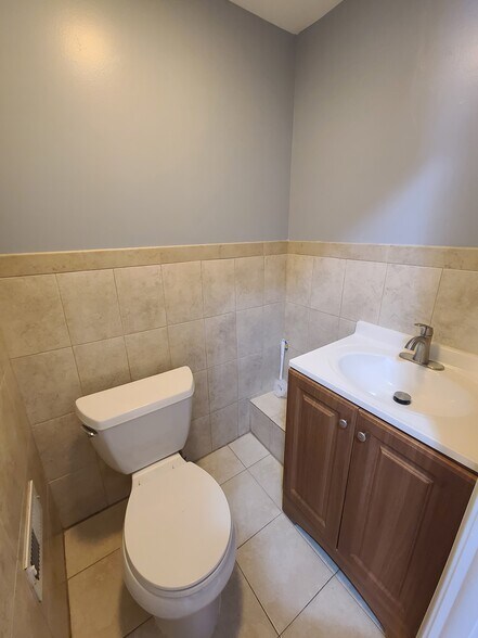 Half Bathroom - 2319 S Carlisle St
