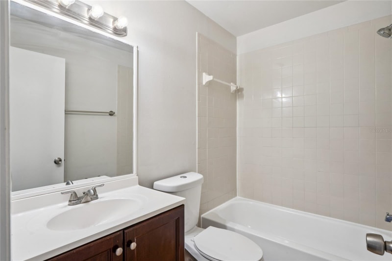 Building Photo - 11321 Blackbark Dr