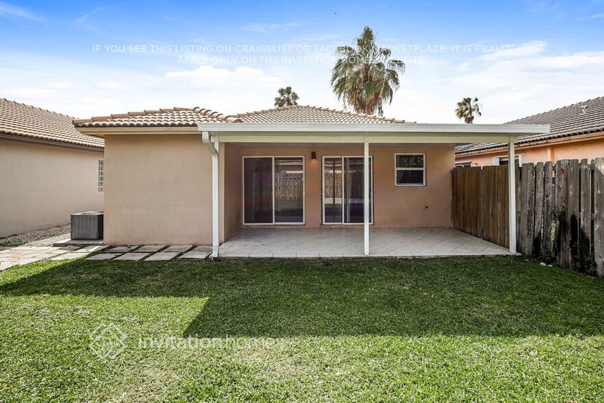 Building Photo - 21529 SW 88th Ave