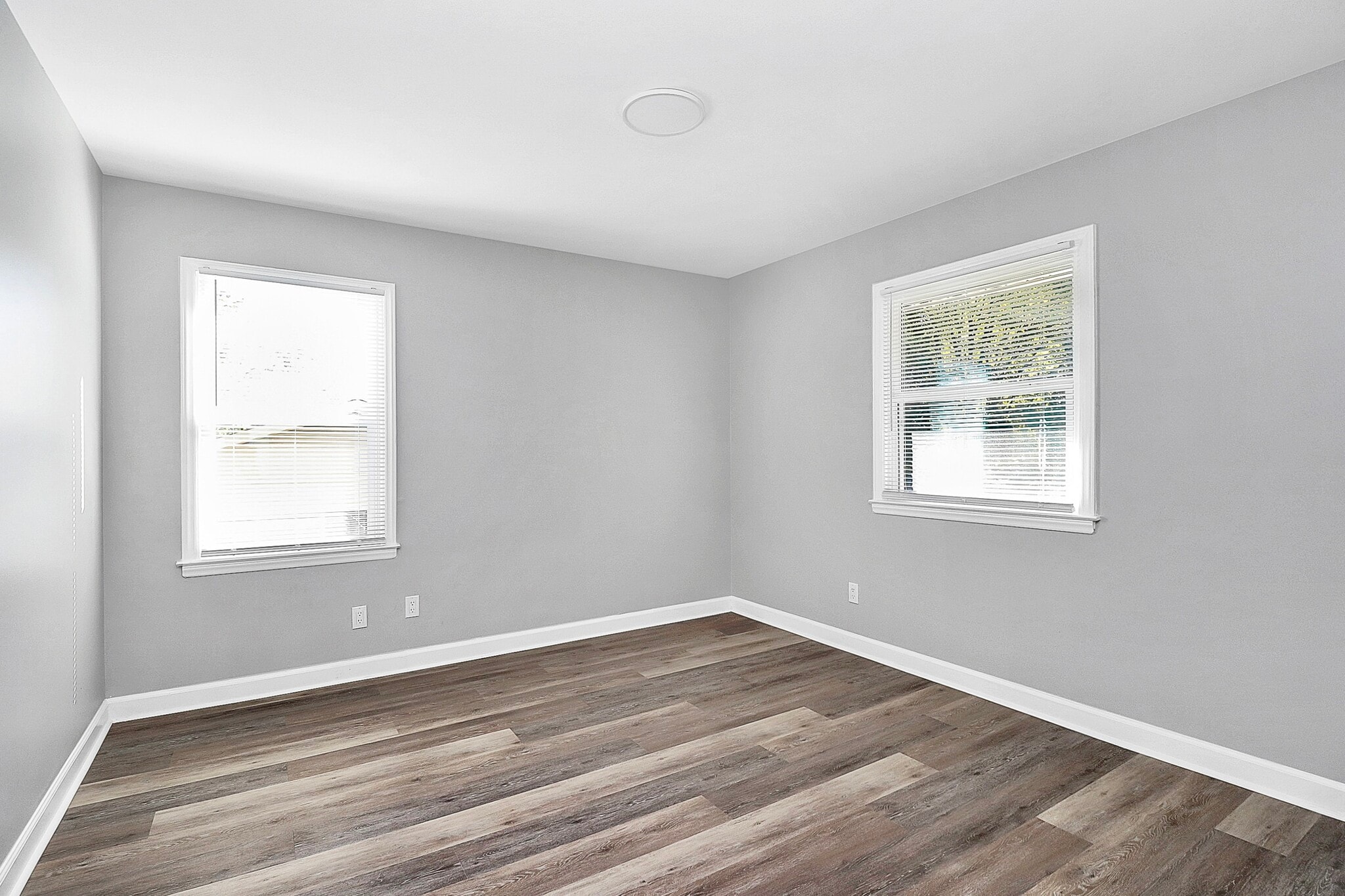 Building Photo - 6300 Monteith Dr