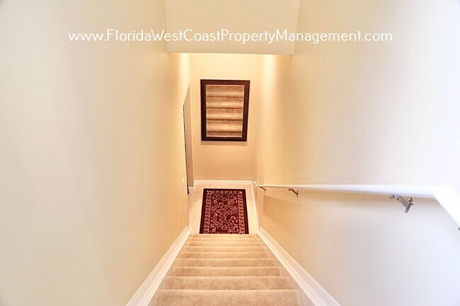 Building Photo - OUTSTANDING 3 BEDROOM UNFURNISHED CONDO IN...