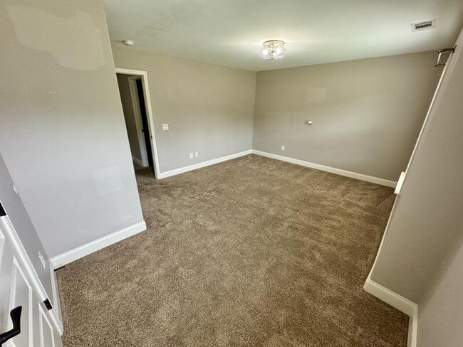 Building Photo - 139 Fisher Mill Dr