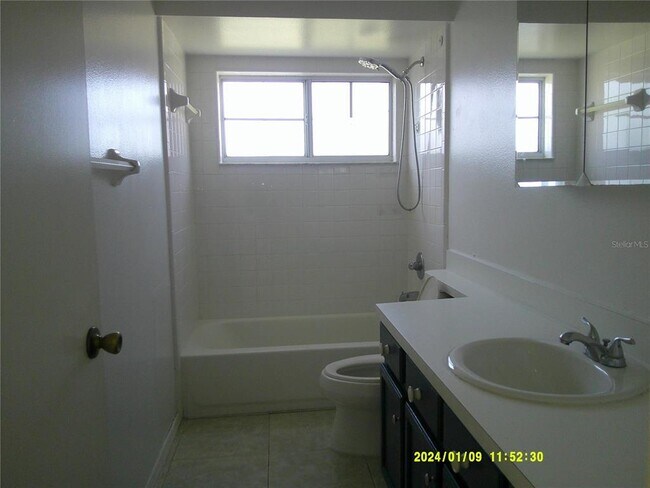 Building Photo - 2612 Walden Ct