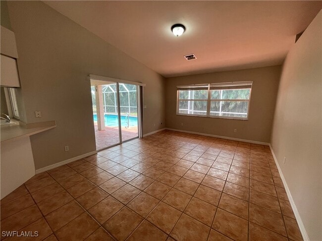 Building Photo - 6792 Weatherby Ct