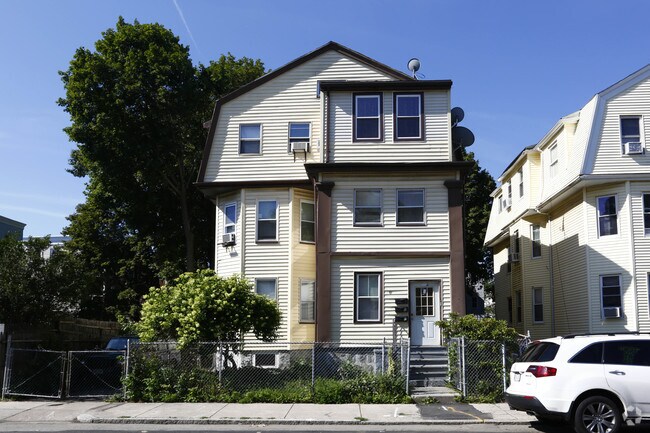 Building Photo - 67 Woolson St