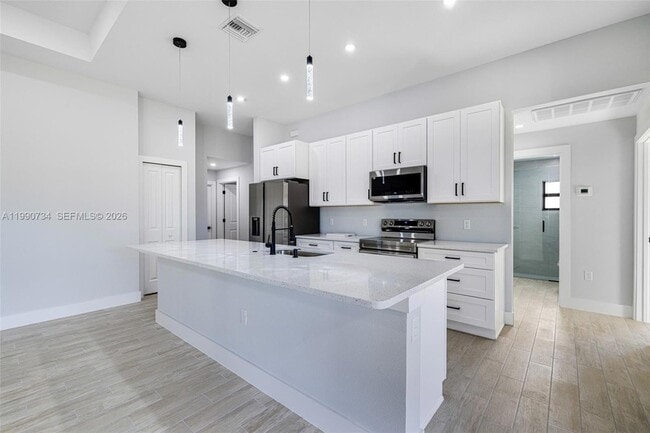 Building Photo - 2709 58th St W