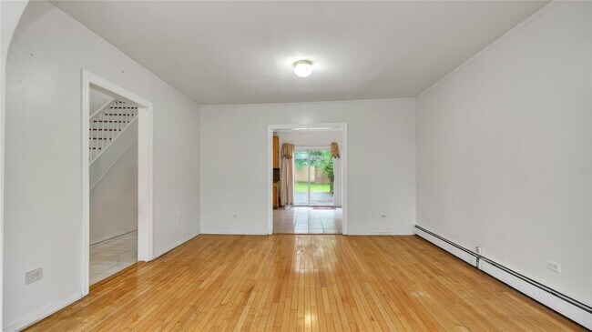Building Photo - 117 Glenwood Rd