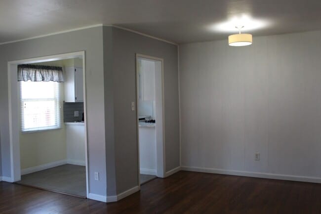 Building Photo - Beautiful Westchester Home for Rent