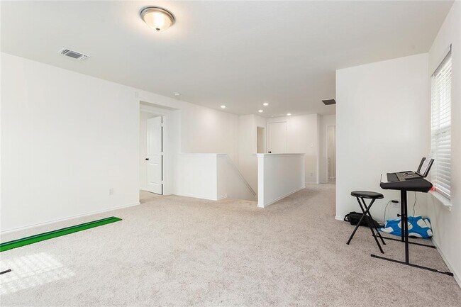 Building Photo - 2013 Rhett's Pl