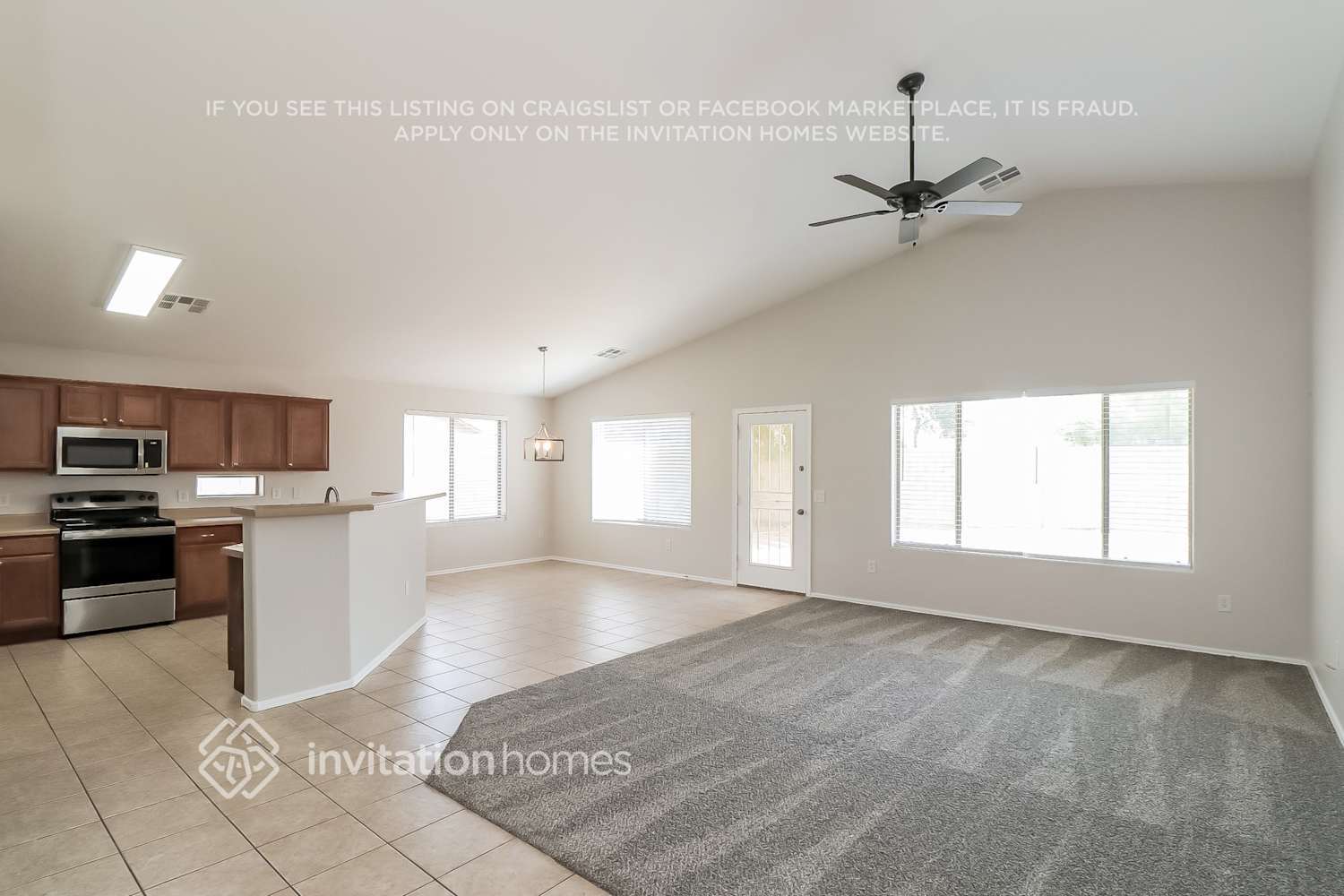 Building Photo - 2201 S 112th Ave