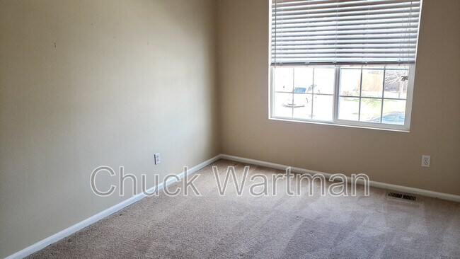 Building Photo - 4681 Tetman Ln