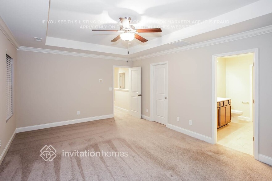 Building Photo - 5386 Roberta Crossing Dr