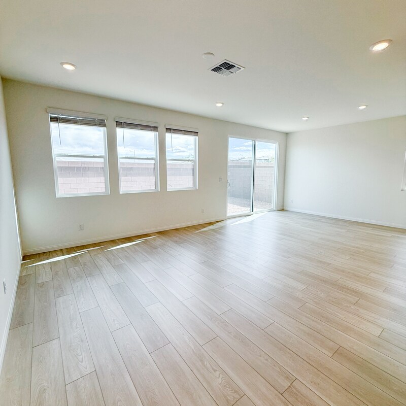 Building Photo - 7061 Cottage Vis Ave