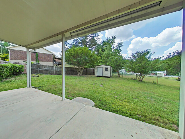 Building Photo - 3501 Snowden Dr