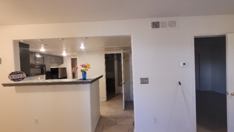 Building Photo - 1830 N Pecos Rd