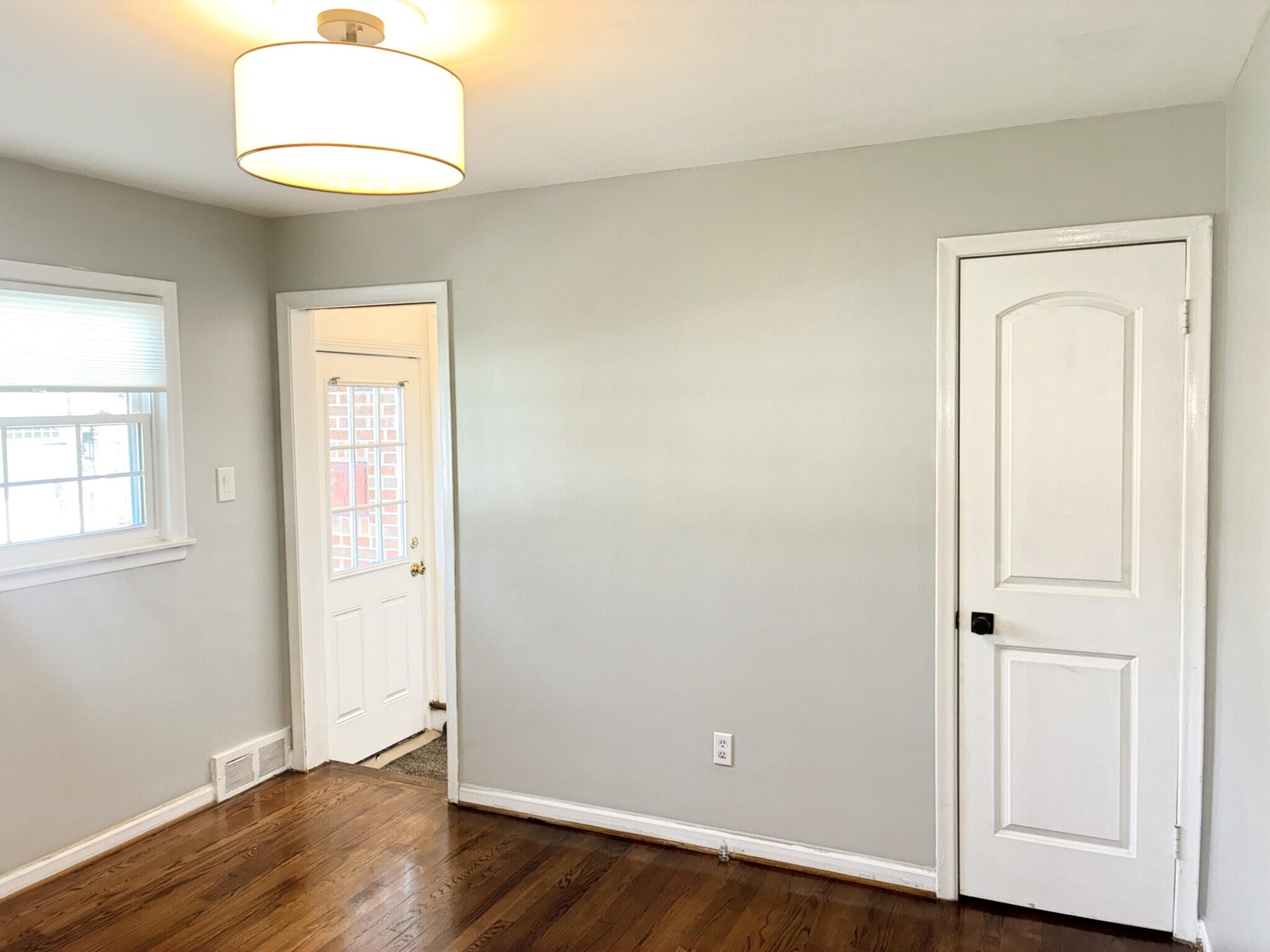 Building Photo - 1655 Hazel St