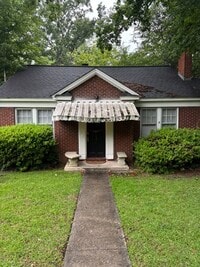 Building Photo - 123 Harden St