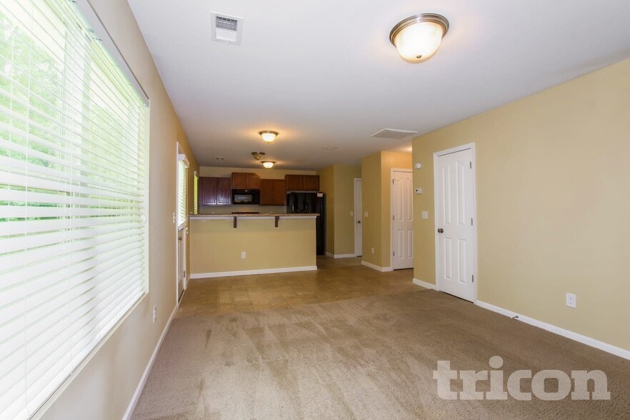 Building Photo - 4907 Magnasco Ln