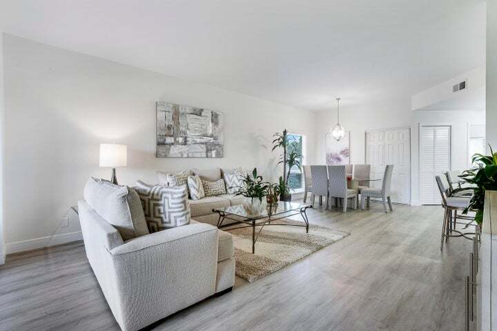 Building Photo - 7860 Seville Pl