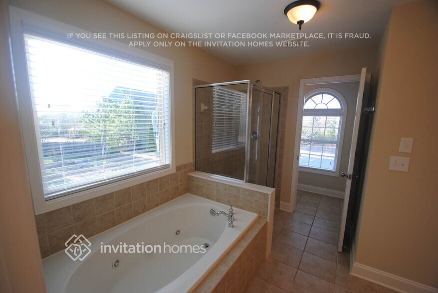 Building Photo - 3555 Autumn Brooke Ct