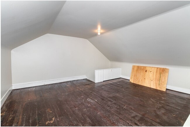 Building Photo - 2 bedroom home in Carlisle!